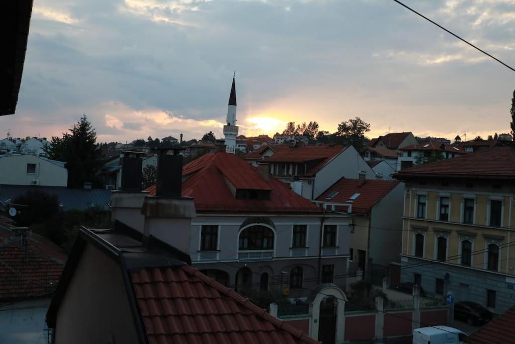 Luxury Emas Old Town Dream View Apartment