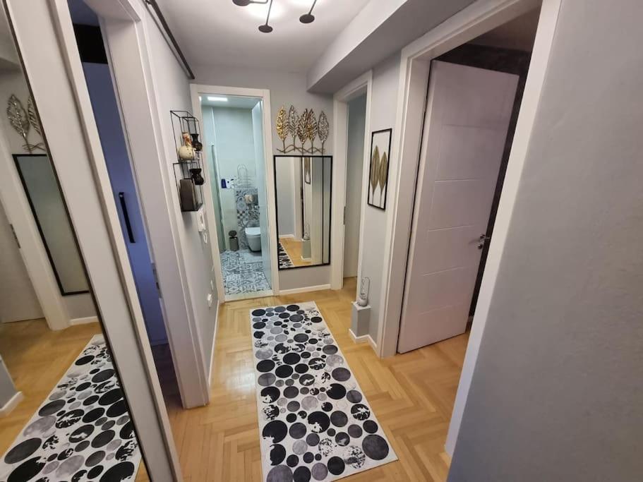 Luxury Emas Old Town Dream View Apartment